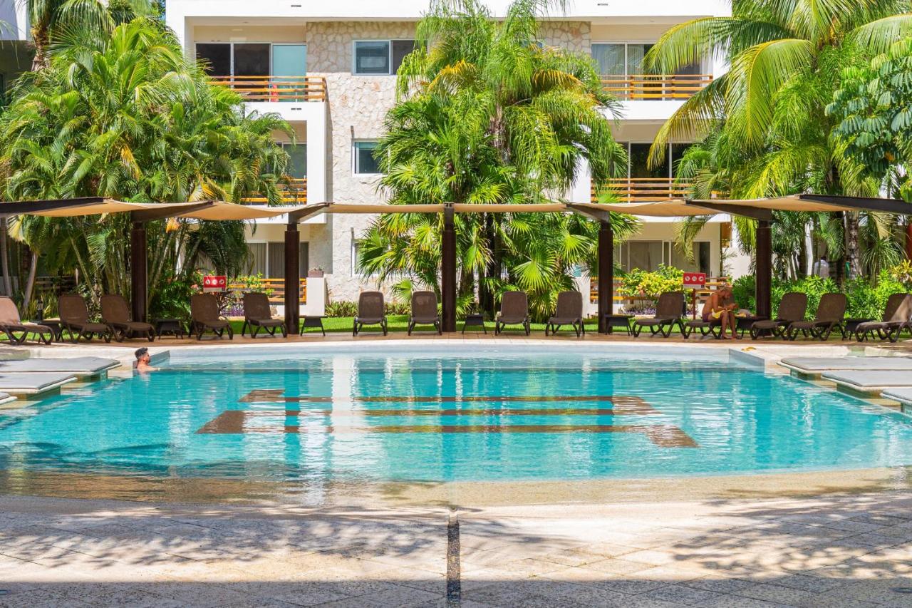 The Turquoise Escape at Sabbia B402 - B&B Playa del Carmen