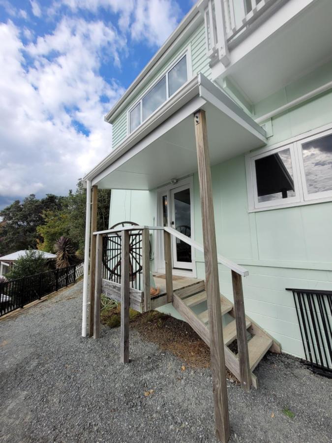 Riverside Retreat - B&B