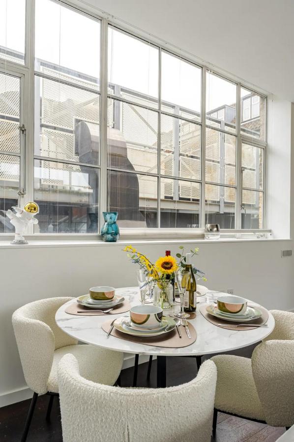 Luxury 3 Bed Central Soho Apartment - B&B