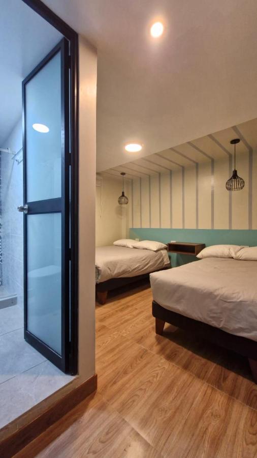Camera Doppia con Letti Singoli con Bagno Privato 