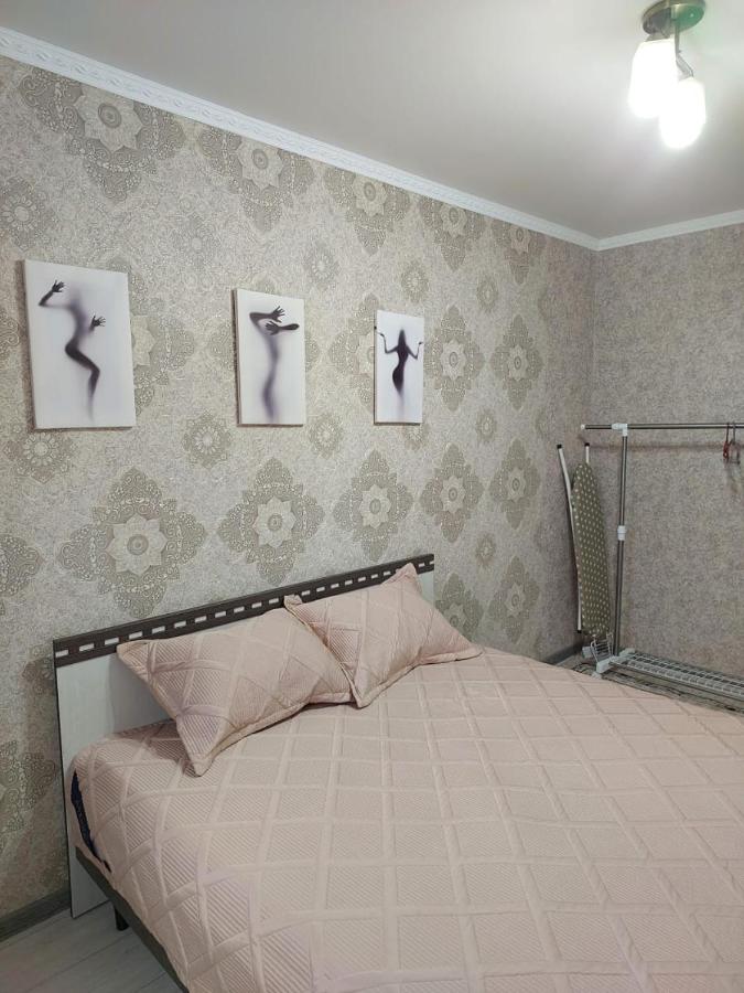 2-х комнатная квартира по ул. Муратбаева - Ferienwohnung
