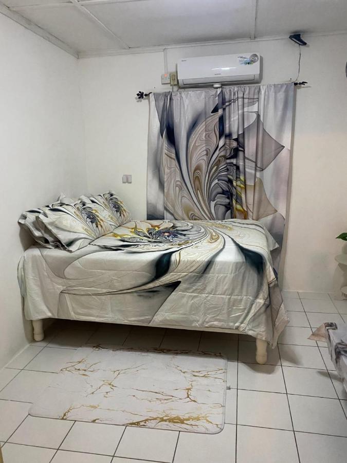 Deluxe Doppelzimmer (2 Erwachsene & 1 Kind)