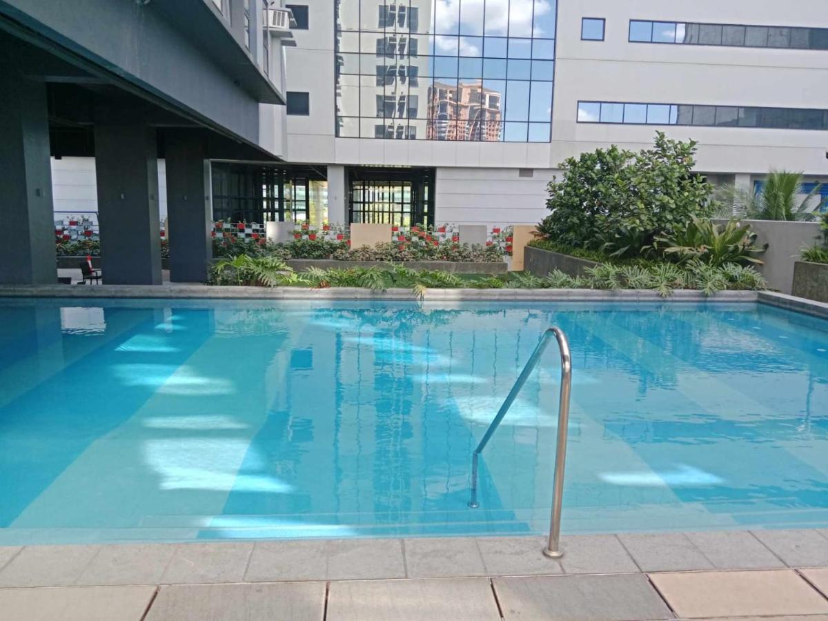 Studio 7 Residential Building - B&B Manila