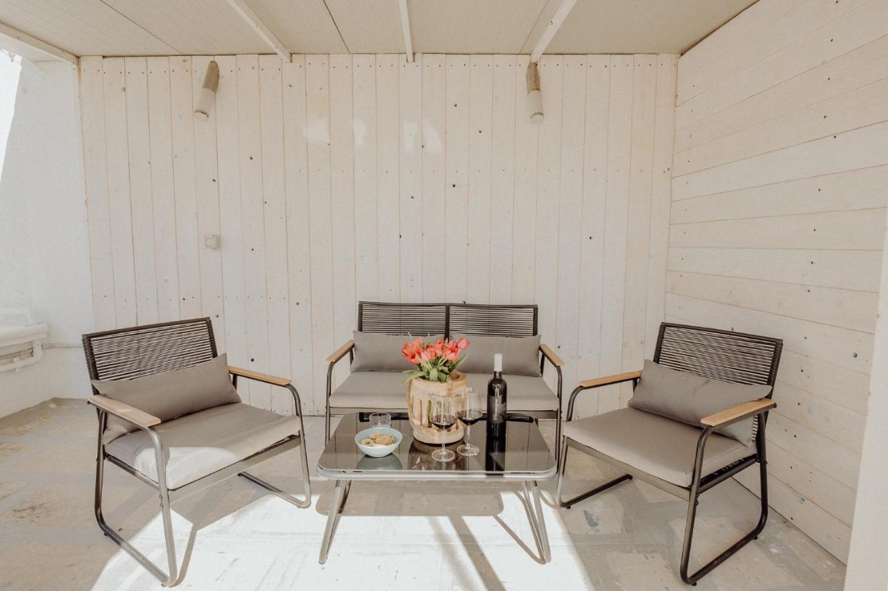 Palazzo Pezzolla by MONHOLIDAY - B&B Monopoli