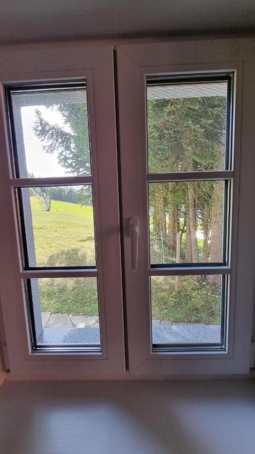 Ferienhaus mit Bergblick auf die Kremsmauer - ruhig und hundefreundlich - B&B