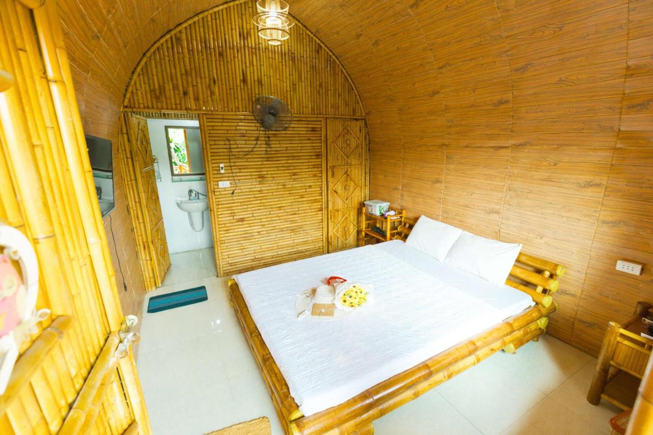 Deluxe Bungalow with Garden View