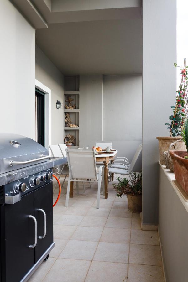 Aphaia Home - B&B Koxari