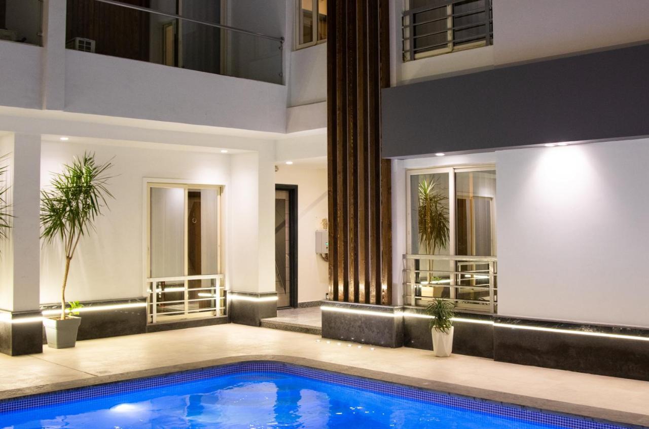Appartement met 1 Slaapkamer en Uitzicht op het Zwembad