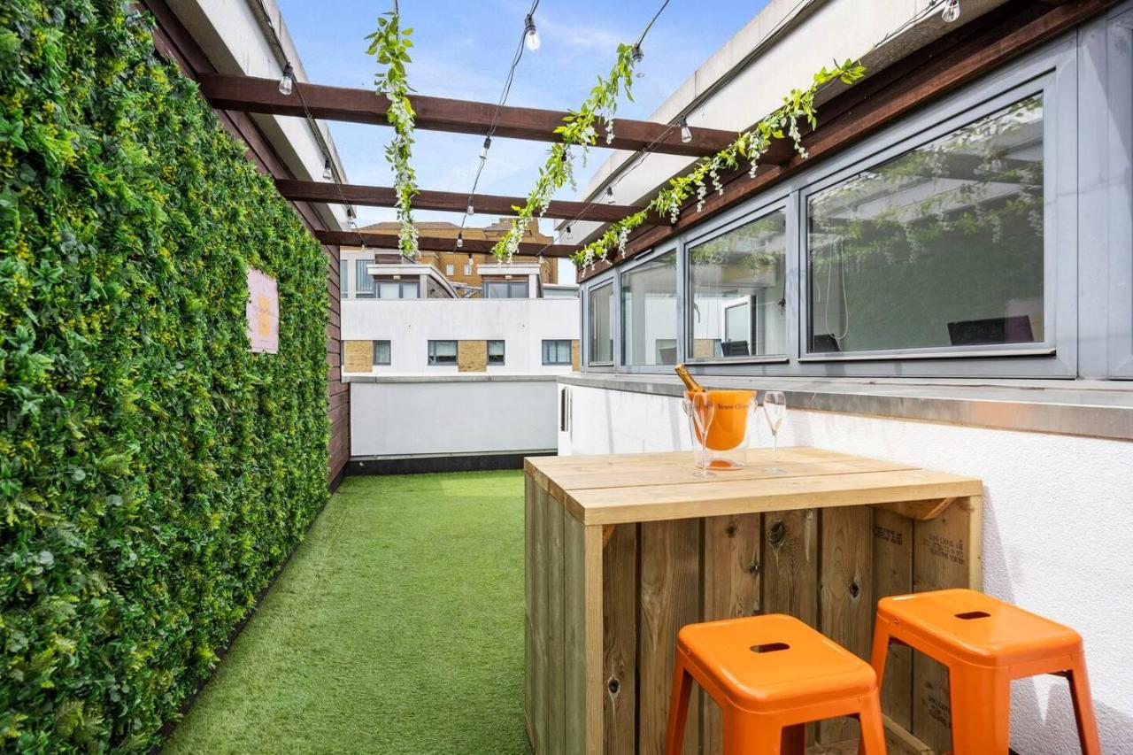 Big Beach Boutique Champagne Bar & Roof Terrace! - B&B The City of Brighton and Hove