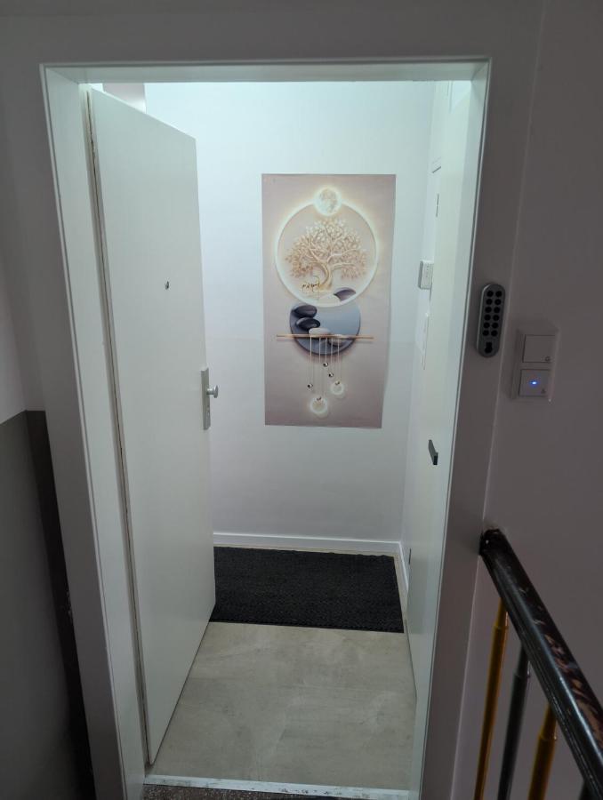 Central Accommodation with Style - B&B Remscheid
