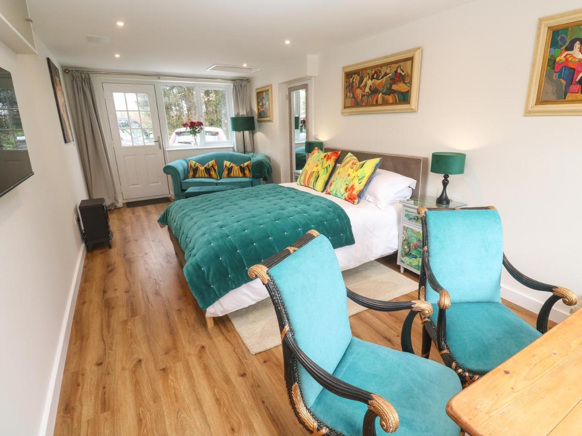 Elder Cottage Studio - Ferienwohnung Truro
