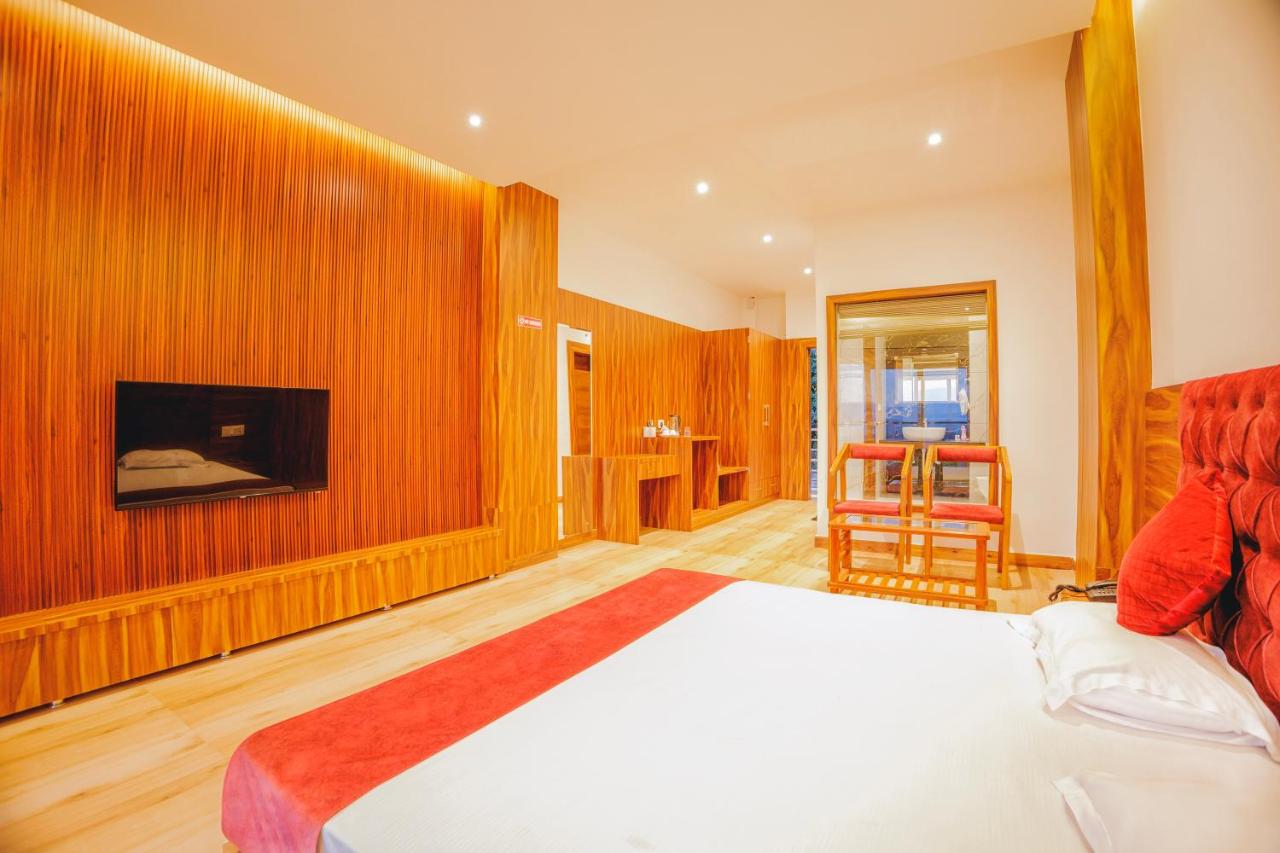 Family Suite with Balcony