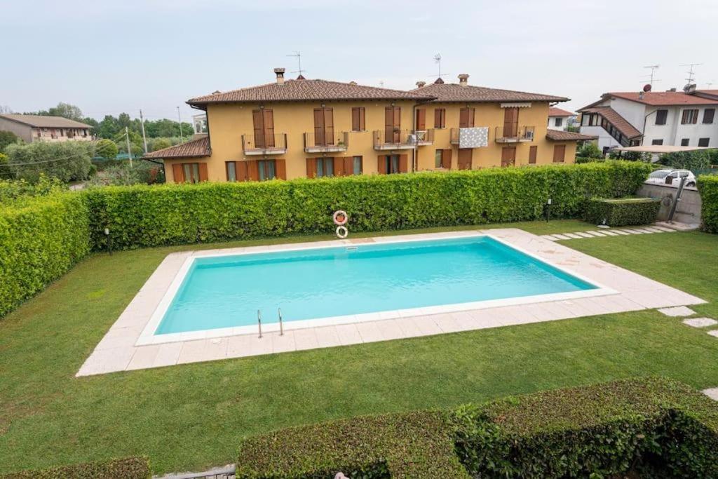 GARDA UN PO' Pool and Lake - Ferienwohnung Raffa