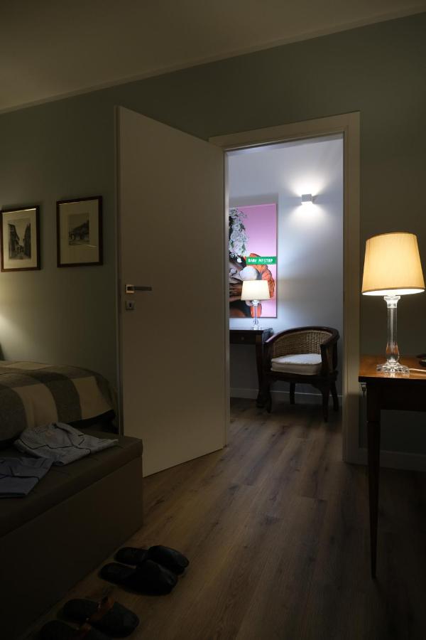 Queen Room with Garden View