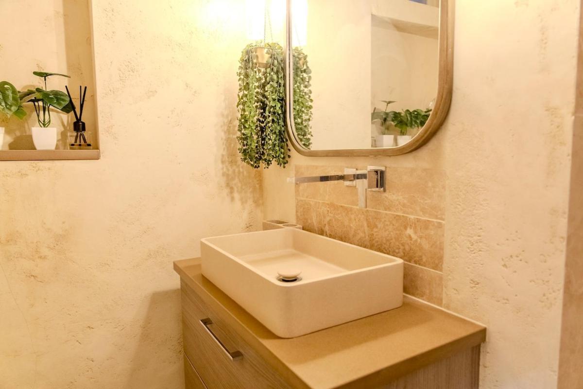 Luxury Newly Refurbished Chelsea Garden Flat - Ferienwohnung London