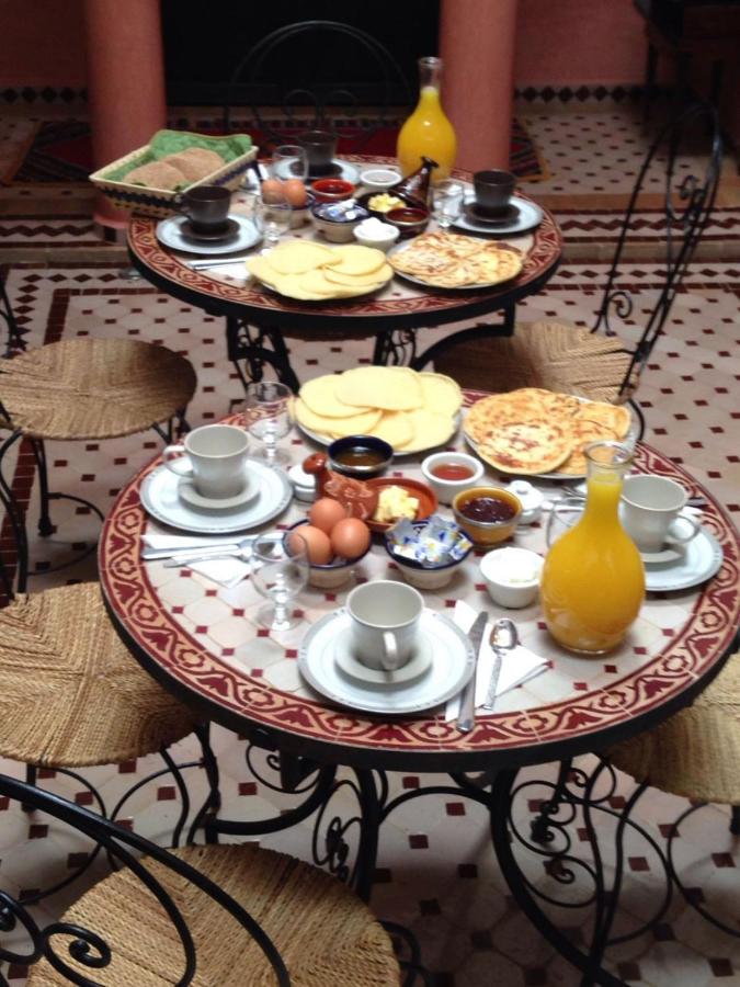 Riad Mounlight - Bed and Breakfast