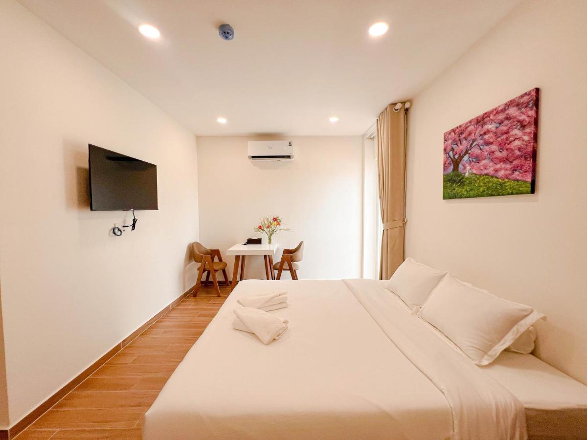King Room with Balcony