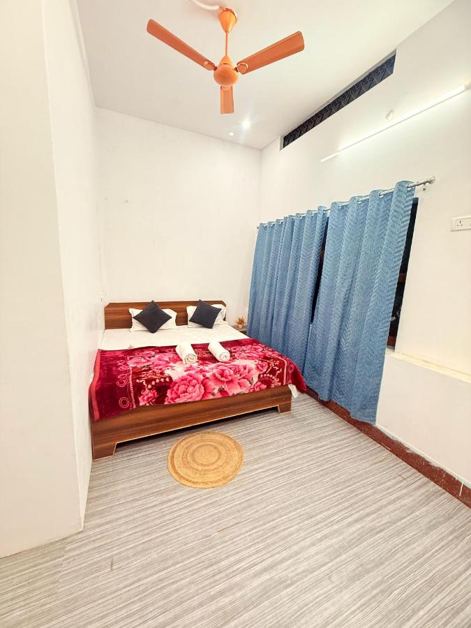 MA KALIKA GUEST House - B&B Varanasi