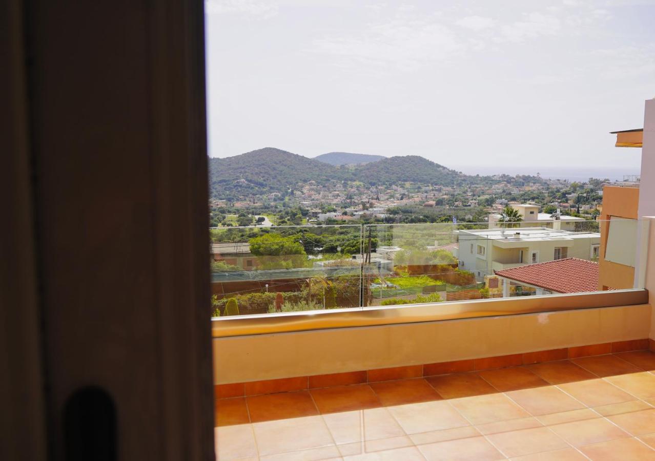 Saronida Hilltop Sea Breeze - Bed and Breakfast