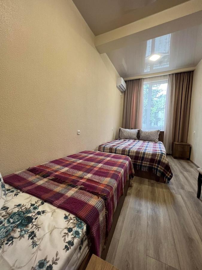 Chambre Familiale avec Salle de Bains Commune