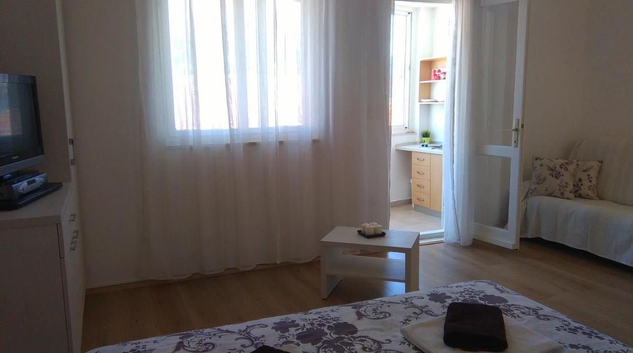 Studio with Balcony