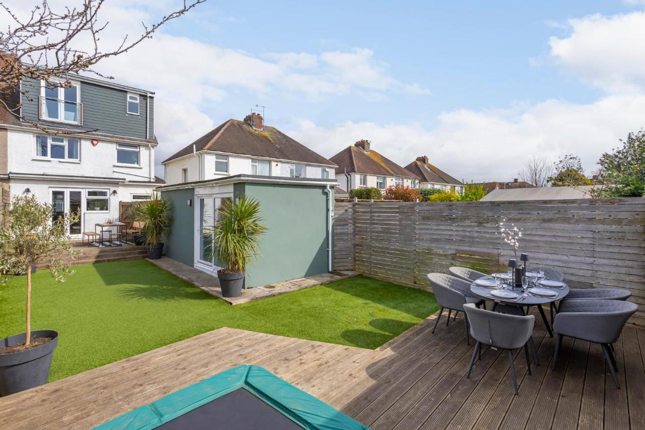 Melrose- Beautiful 4 Bedroom Home With Parking - Bed and Breakfast The City of Brighton and Hove