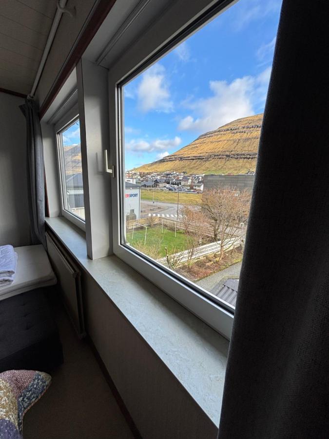 In the heart of Klaksvik - B&B