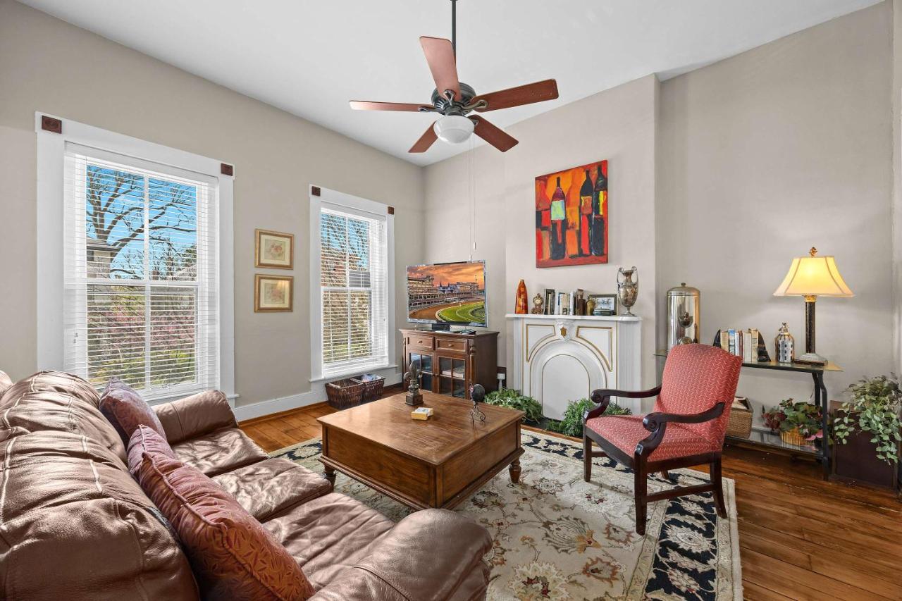 Perfect Retreat In the Heart of Louisville - Chambres d’hôtes