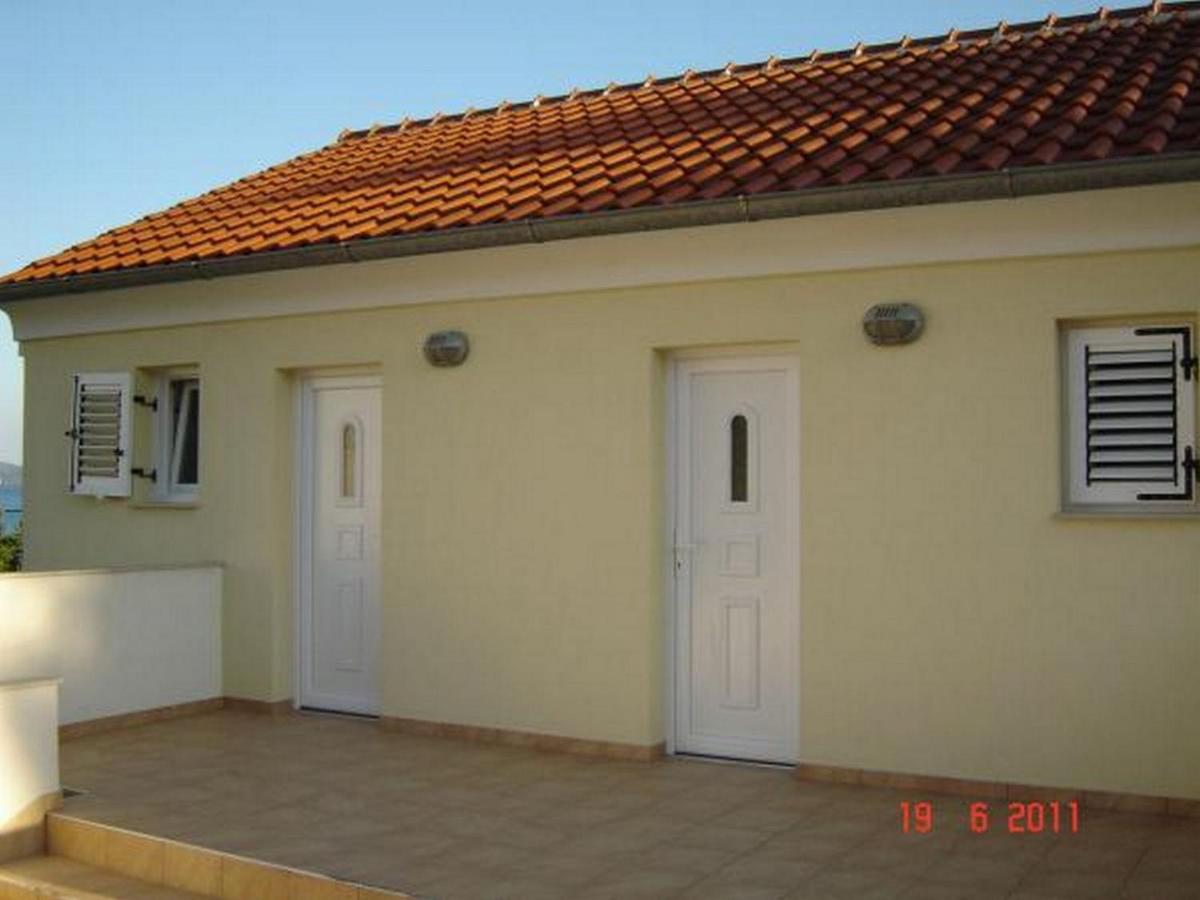 Studio Apartments Darija - Ferienwohnung Brgulje