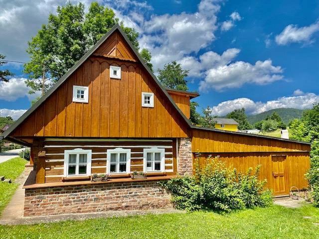 Chaloupka s rodinnou tradicí - B&B Meziměstí