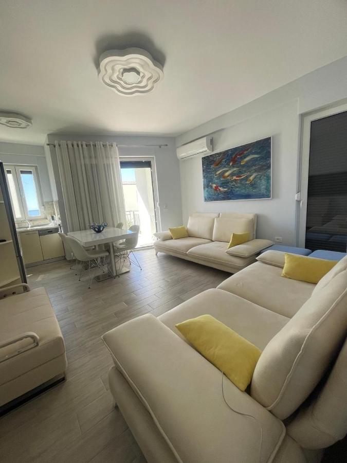 Miar Seaside Apartment Dhërmi - B&B Palasë