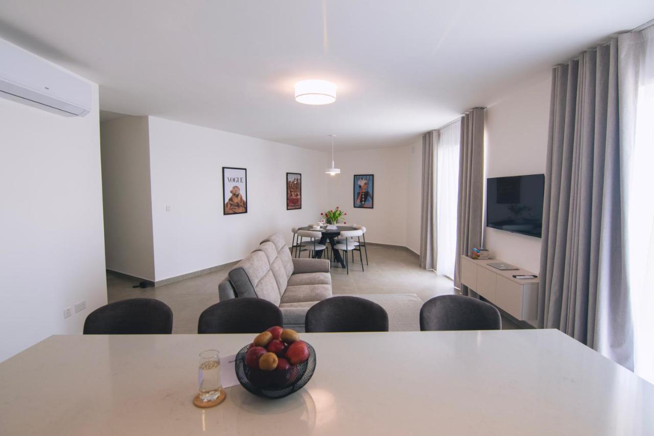 Egħżien Suite A2 Access to Tranquil Shared Pool - Ferienwohnung Xagħra