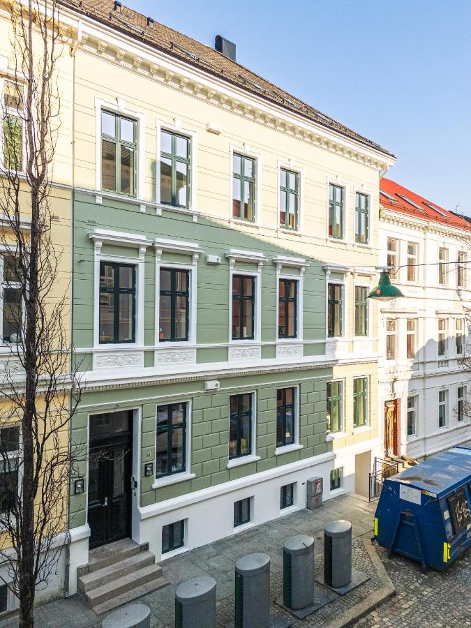 RG-8, Four bedrooms Penthouse Apartment with big terrasse and city view