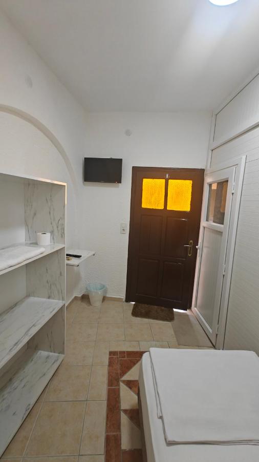 Budget Single Room
