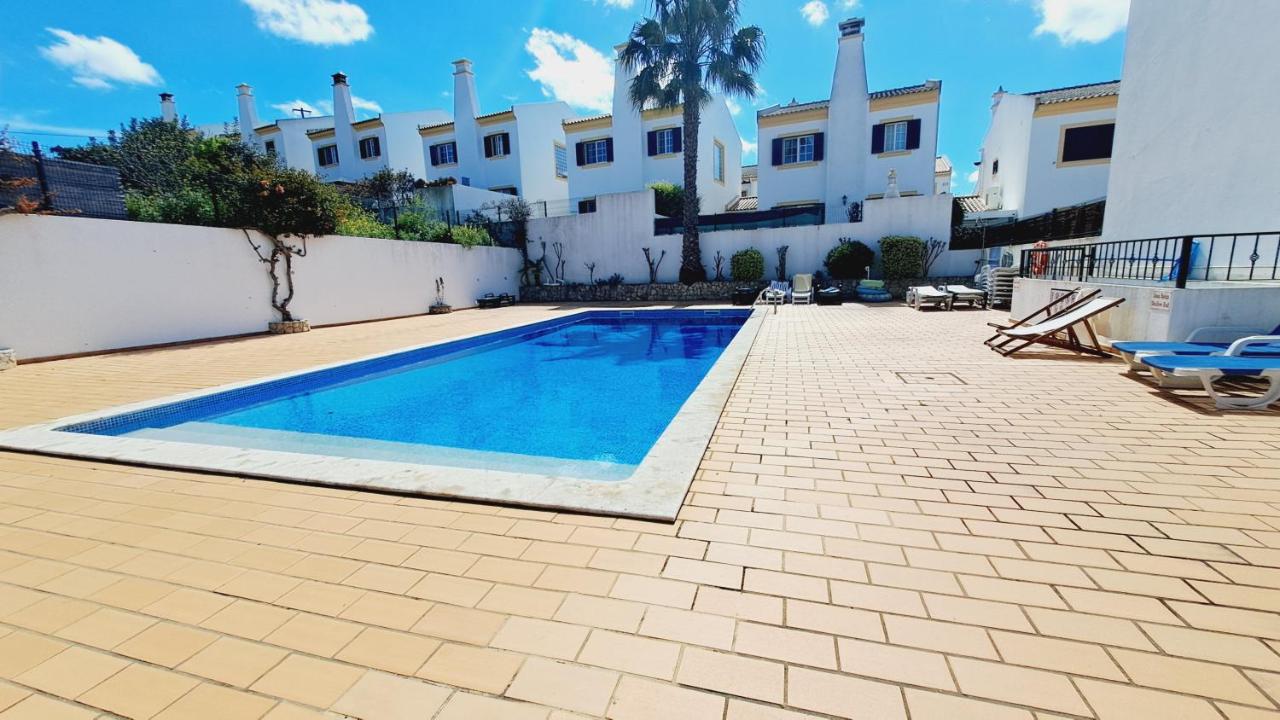 Albufeira Home Paderne - B&B