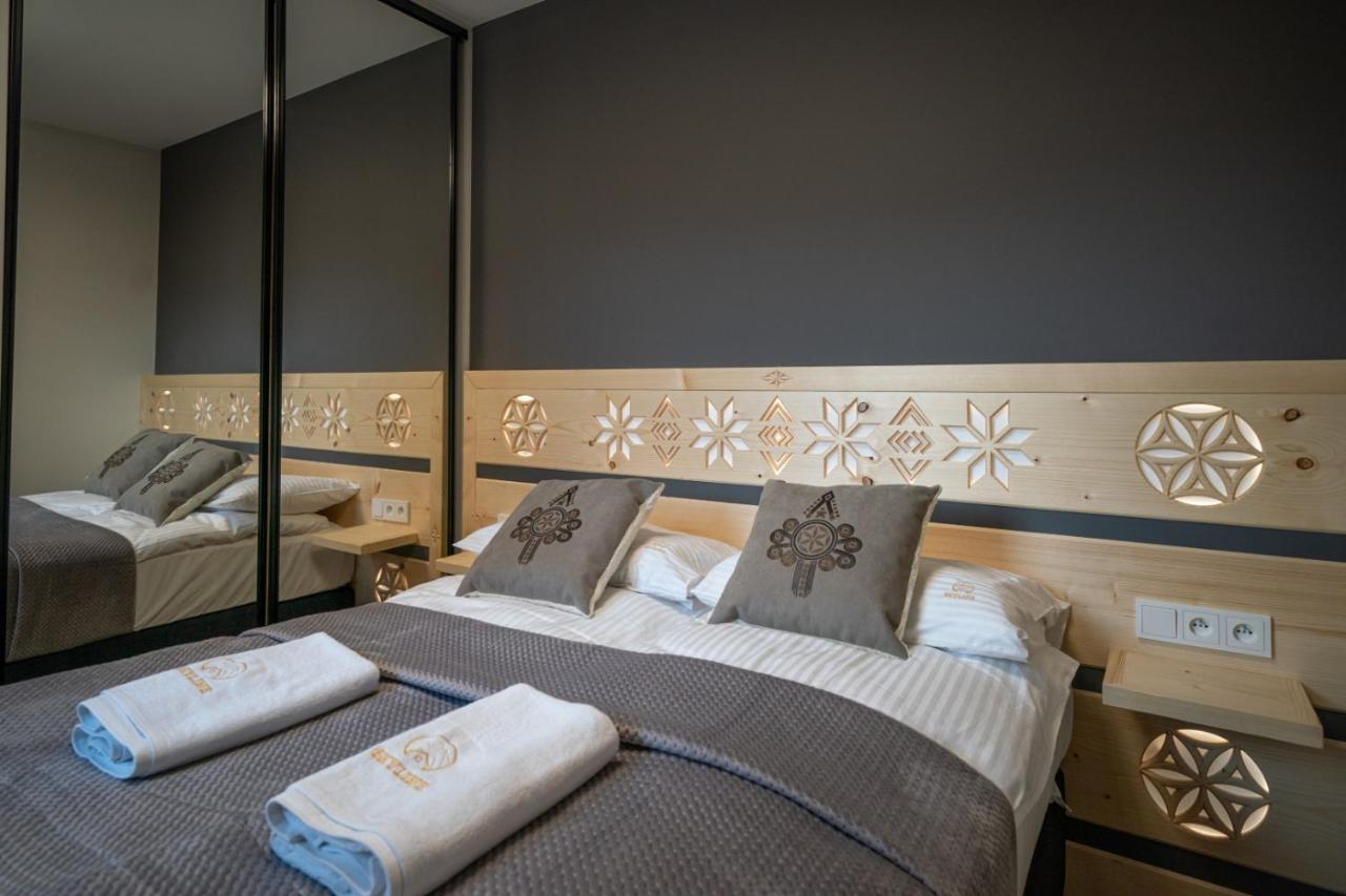 Two-Bedroom Deluxe Apartment