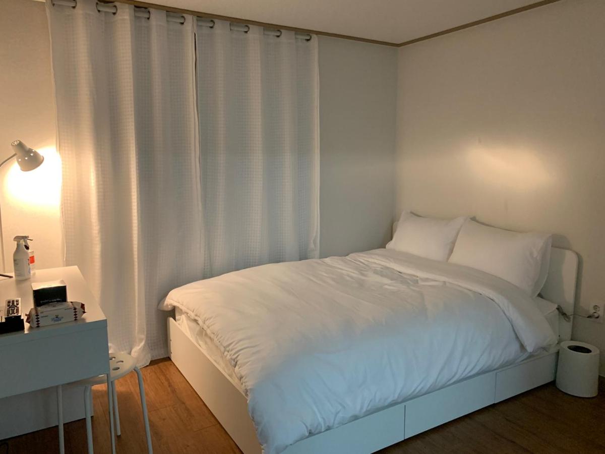 101 Charming Ground-Floor Villa Comfort and Convenience - Ferienwohnung Seoul