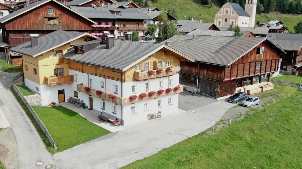 Bucherhof - Ferienwohnungen - B&B Obertilliach