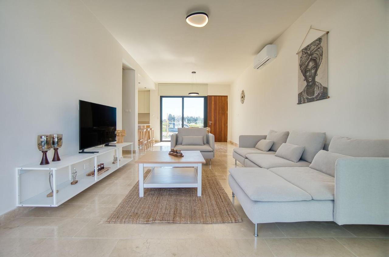 Avalon Gardens Villa 21 - B&B