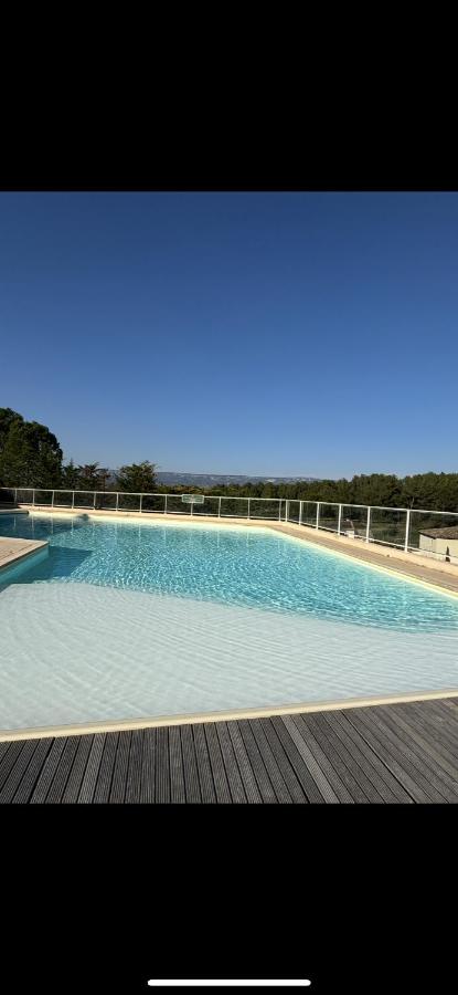 Magnifique appartement lumineux avec piscine - B&B