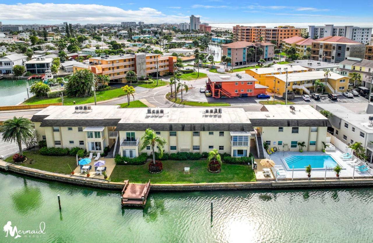 Mermaid Manor - Bed and Breakfast St. Pete Beach