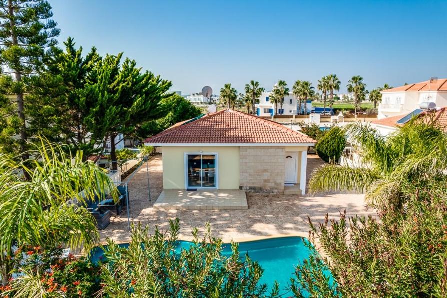 Sunrise Experience - B&B Ayia Napa