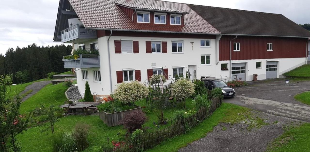 Ferienwohnung Schneider - Chambres d’hôtes Weiler-Simmerberg