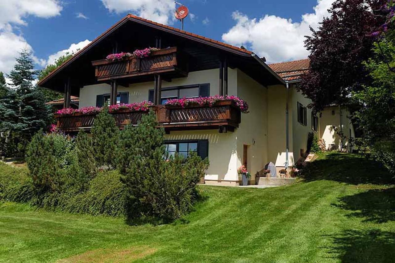 Ferienwohnung im Landhaus am Nationalpark - B&B