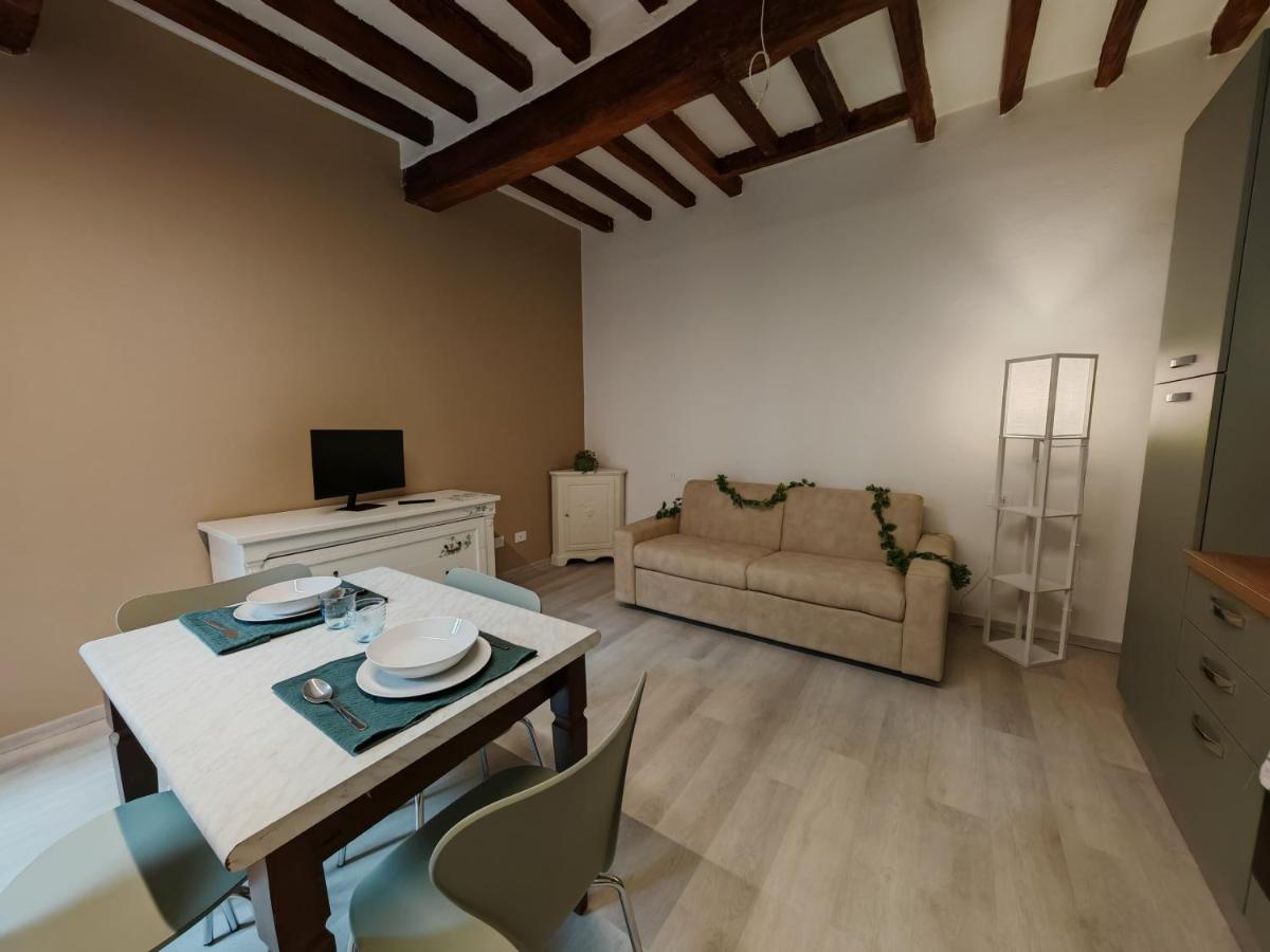 La Sosta-appartamento a pochi passi dalla stazione - B&B