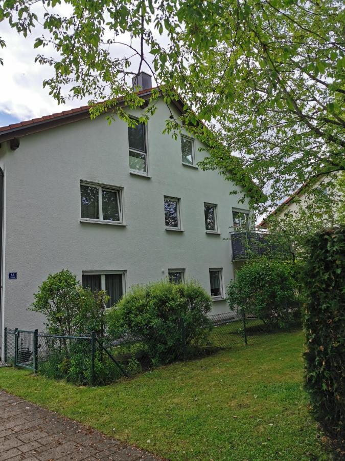 Ruhiges Apartment nähe Bahnhof HILTI - B&B Kaufering