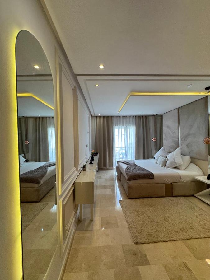 Three-Bedroom Premium Apartment with Balcony