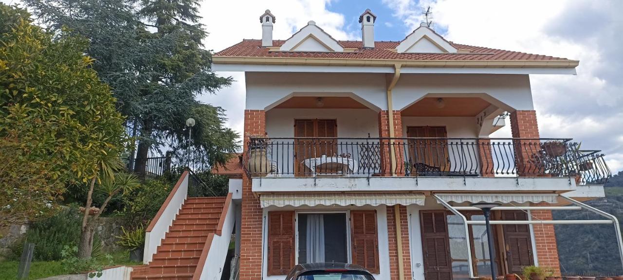 Casa IL GLICINE - B&B