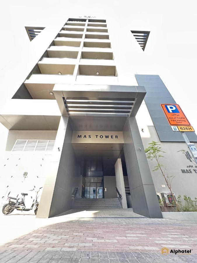 Stylish 1-Bedroom Apartment in Dubai Silicon Oasis - by Alphatel Vacations - Ferienwohnung