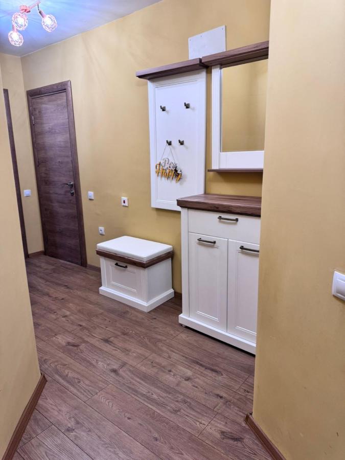 Spacious sunny flat with 2 bedrooms in the heart of Plovdiv - Chambres d'hôtes Plovdiv